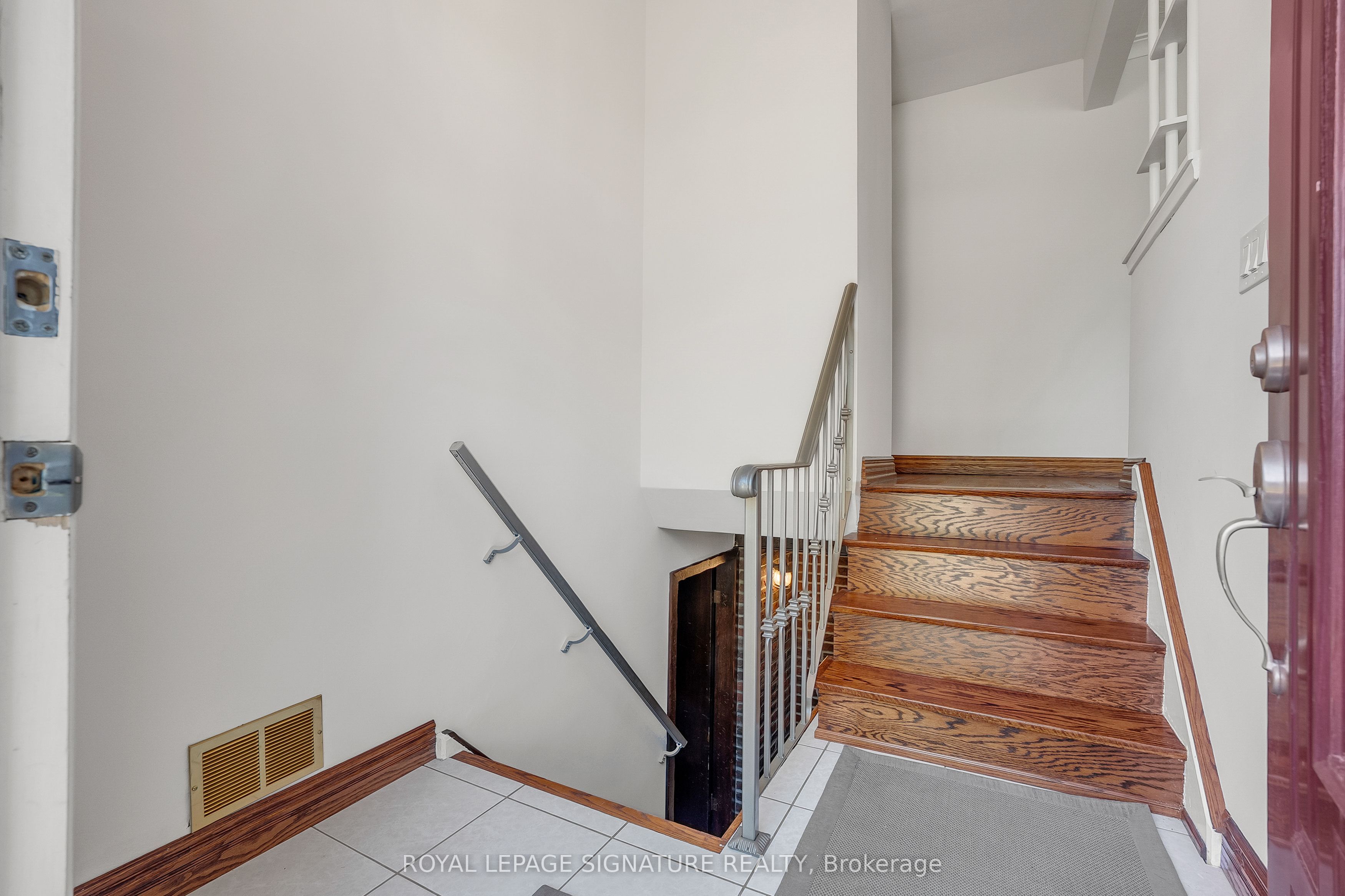 Additional image 4 of 18 Verlaine Place, Toronto, ON, M1P 3X3