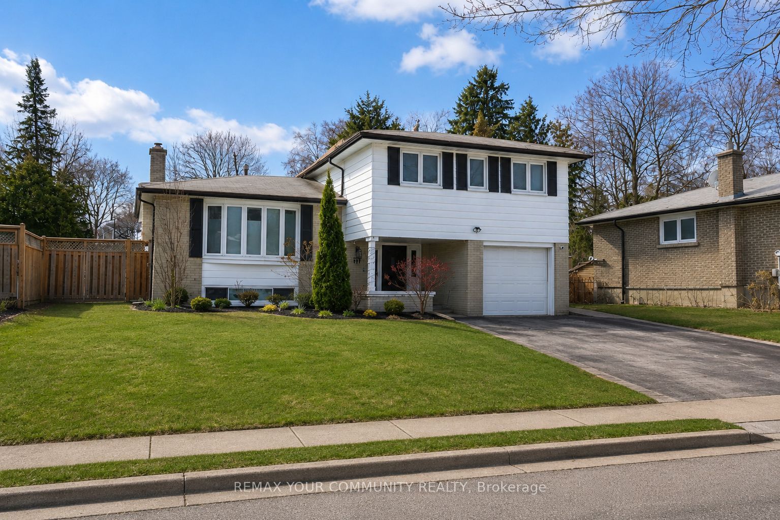 107 Orchard Heights N/a, Aurora, ON, L4G 2Z8
