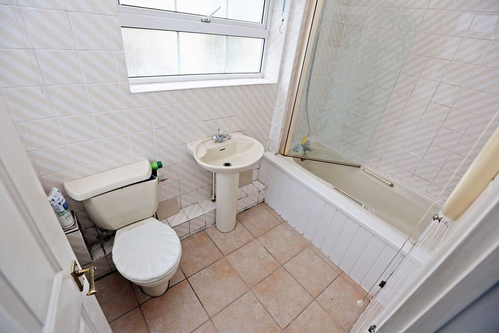 Additional image 9 of 3 bed terraced house for salePantygraigwen Road, Pontypridd CF37
