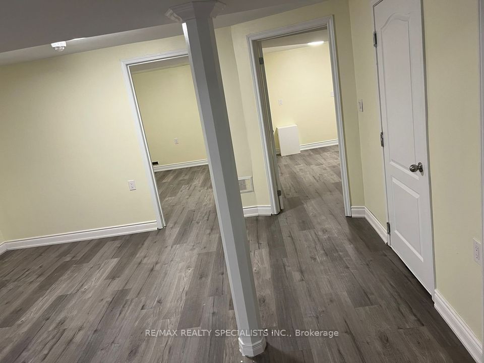 10 Sandmere Avenue, Brampton, ON, L6Z 4B4 photo 2