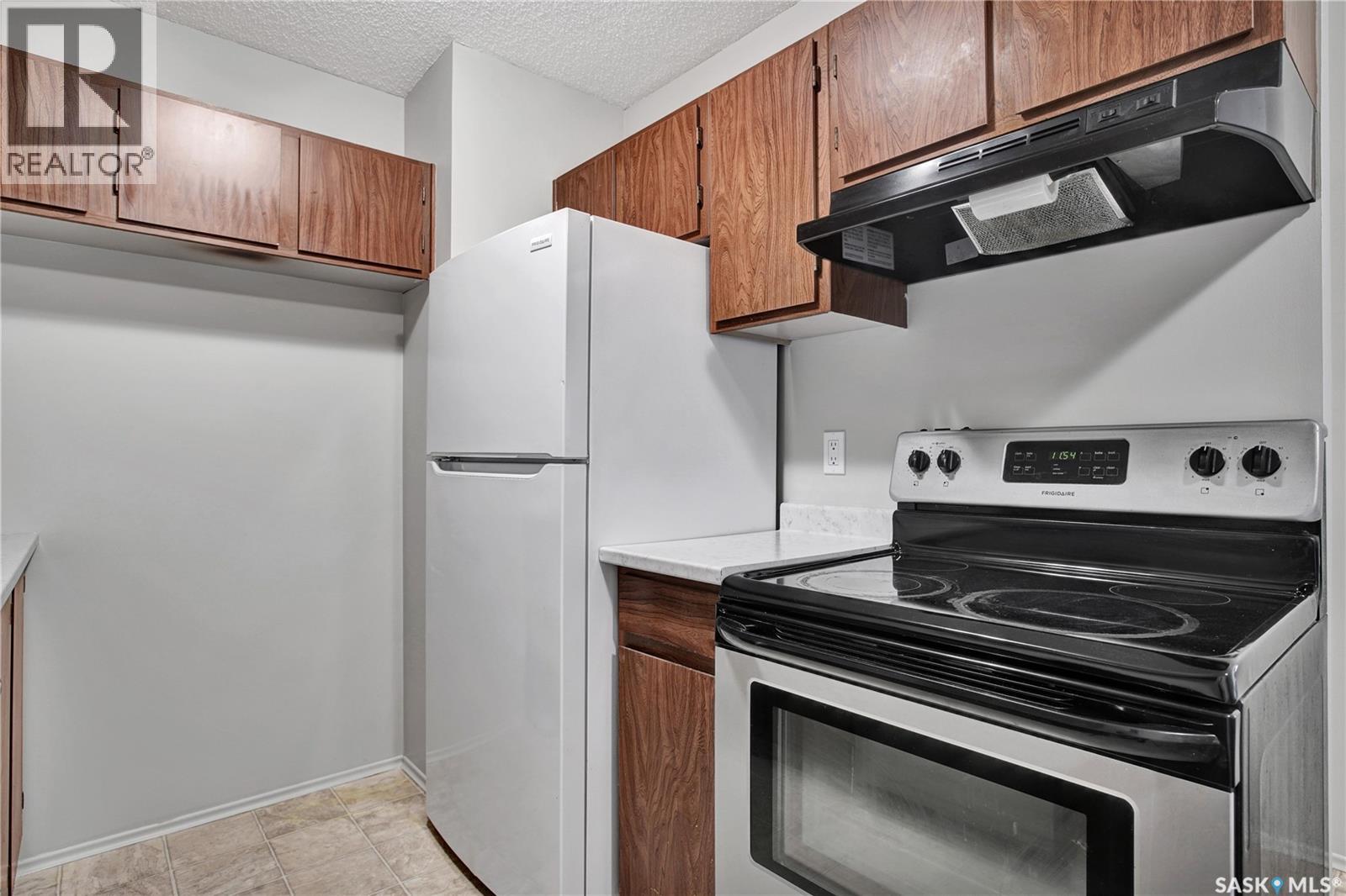 308-311 Tait Crescent, Saskatoon, SK, S7H5L7 photo 5