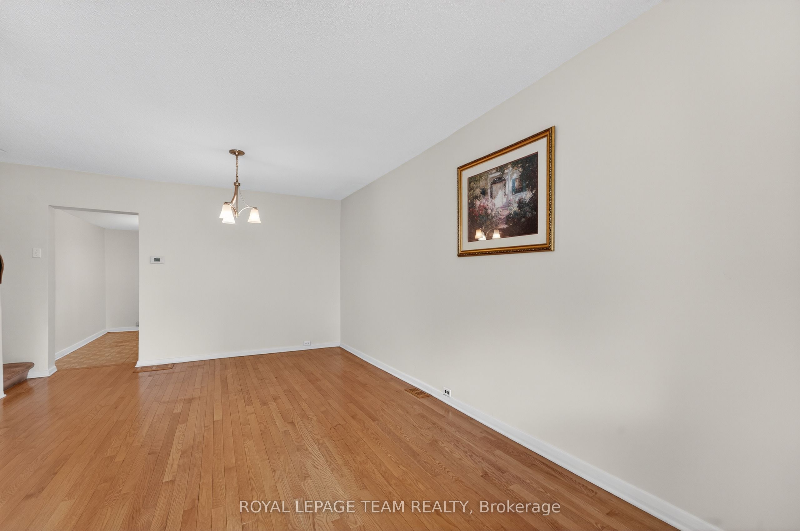 Additional image 5 of 274 Breezehill Avenue S, Ottawa, ON, K1Y 2J3