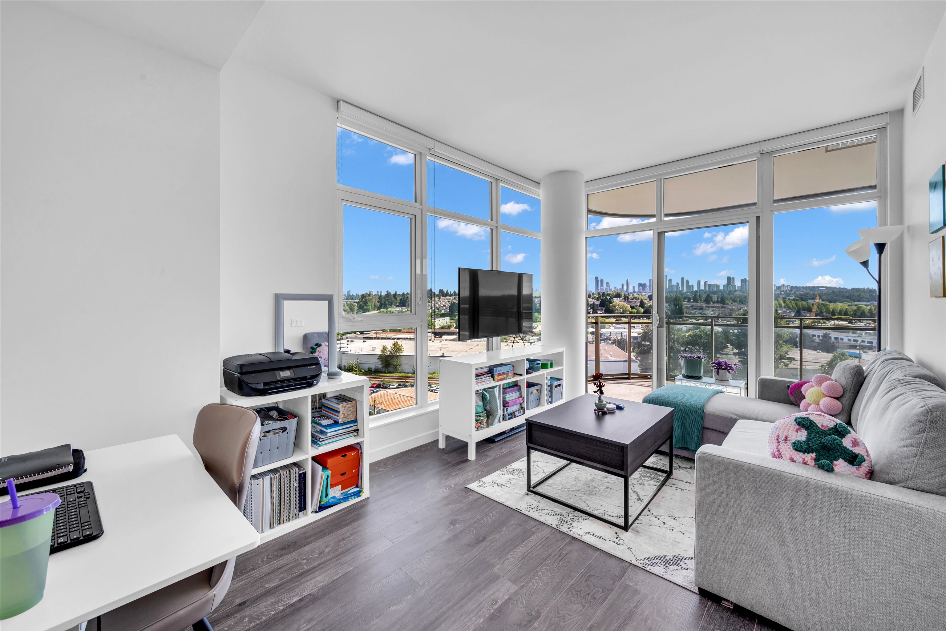 1007-5311 Goring Street, Burnaby, BC, V5B 0B5