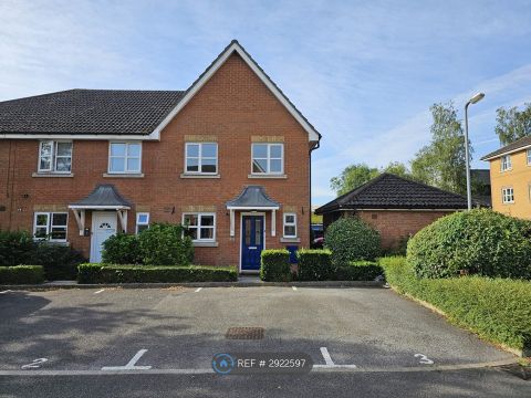 Mill Bridge Place, Uxbridge UB8
