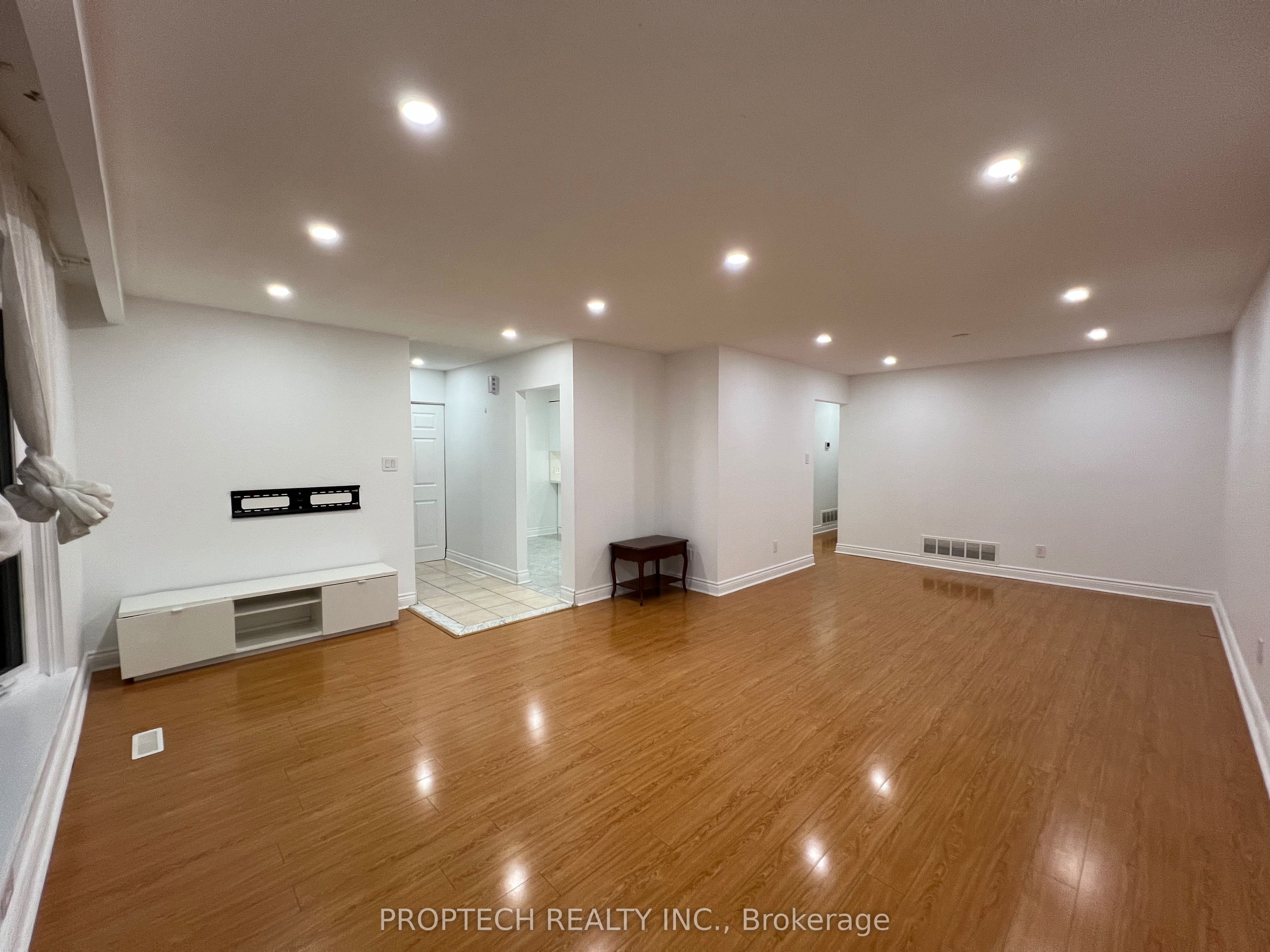 Additional image 4 of 34 Broomfield Drive, Toronto, ON, M1S 2W1