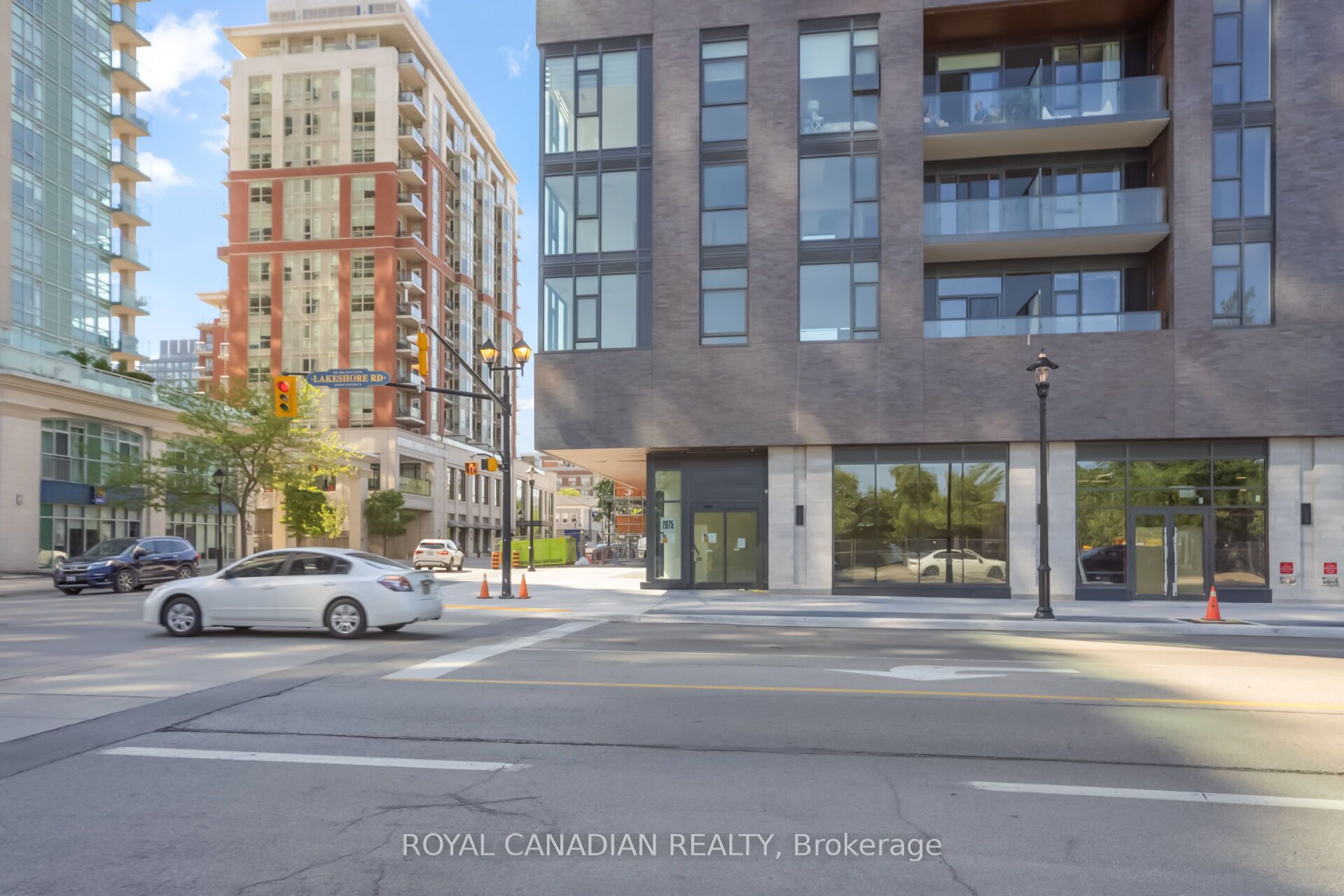610-2075 Lakeshore Road, Burlington, ON, L7R 0H3 photo 4
