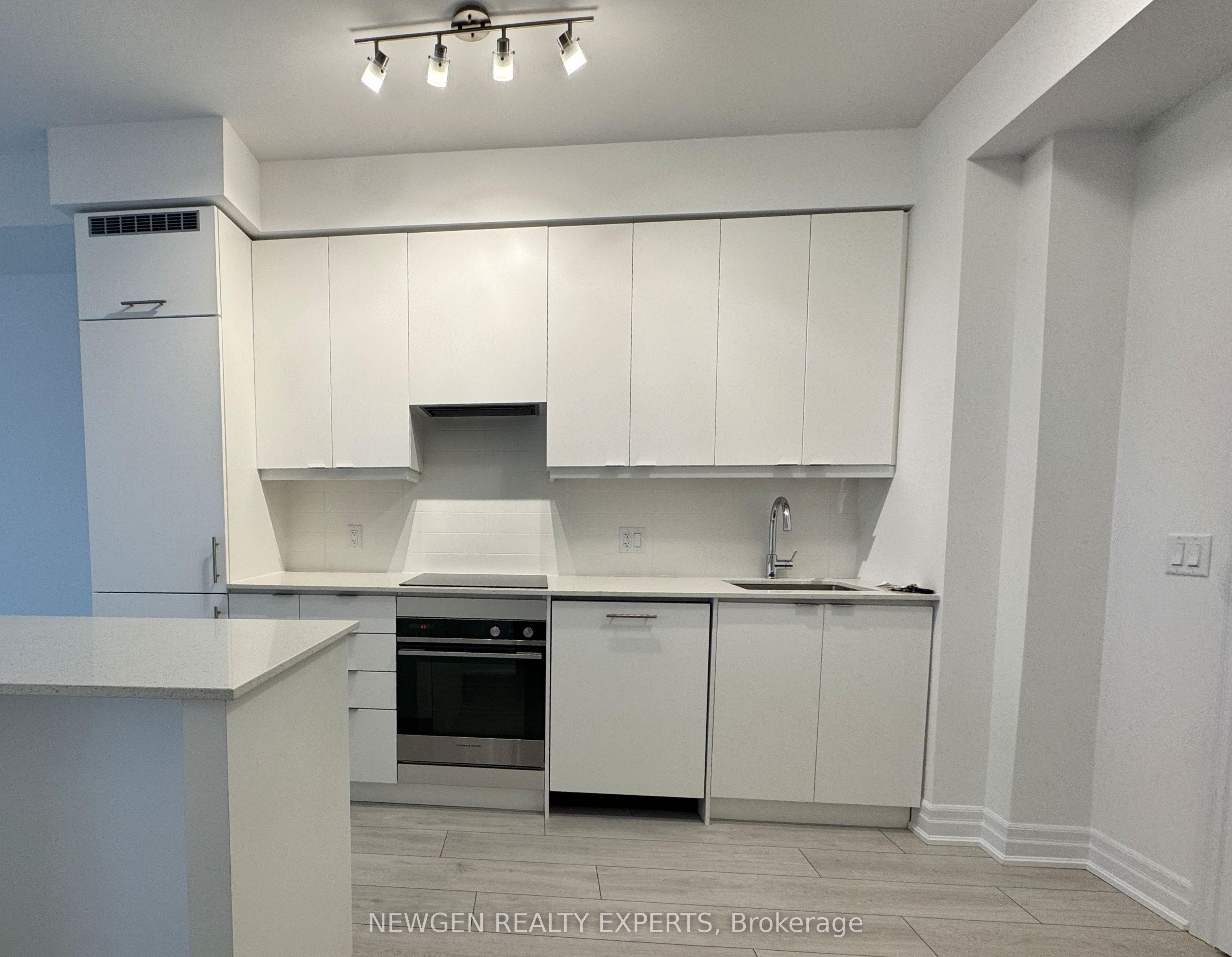 Additional image 5 of 2809-30 Elm Drive E, Mississauga, ON, L5A 4C3