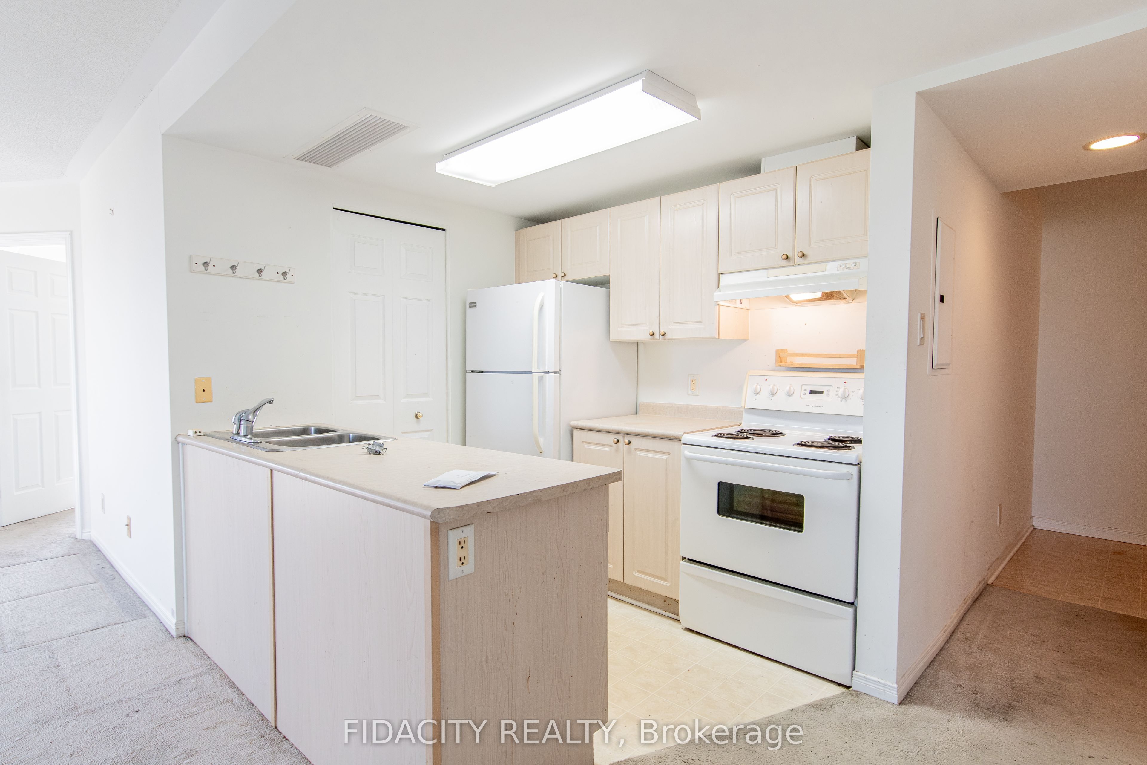 Additional image 4 of 7N-310 Central Park Drive, Ottawa, ON, K2C 4G4