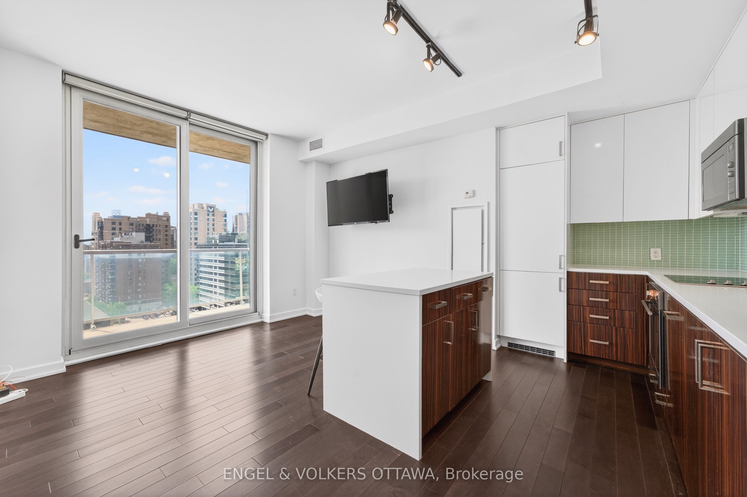 Additional image 5 of 1210-300 Lisgar Street, Ottawa, ON, K2P 0E2