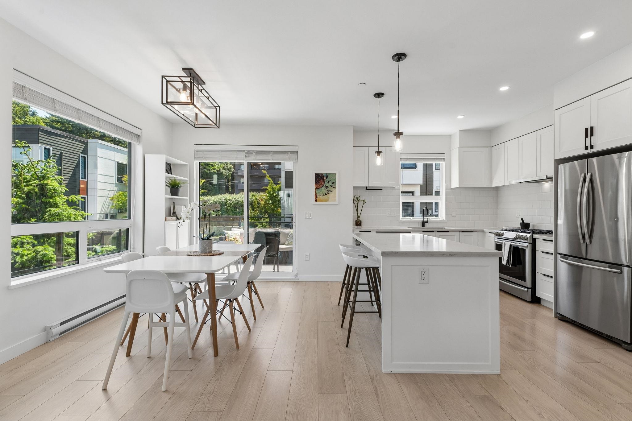205-3021 St George Street, Port Moody, BC, V3H 0K3