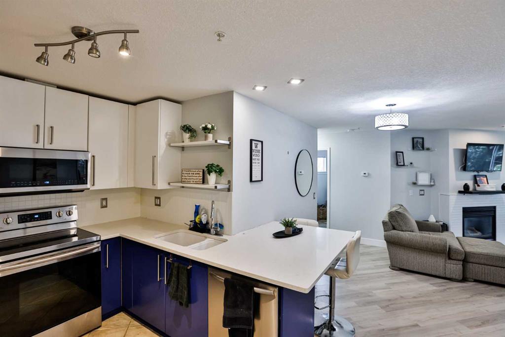211-5115 Richard Road SW, Calgary, AB, T3E 7M7 photo 2