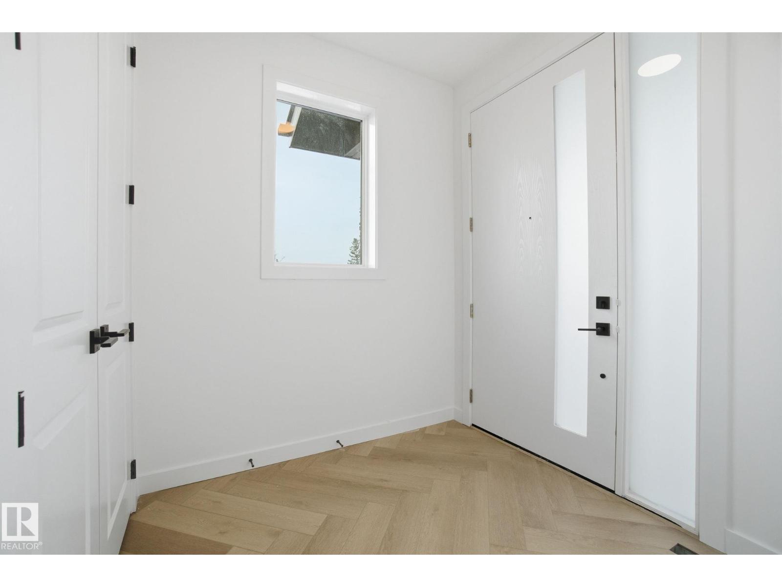17107 3 Street NW, Edmonton, AB, T5Y4G8 photo 4