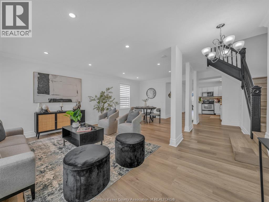 828 Lincoln , Windsor, ON, N8Y2H1 photo 5
