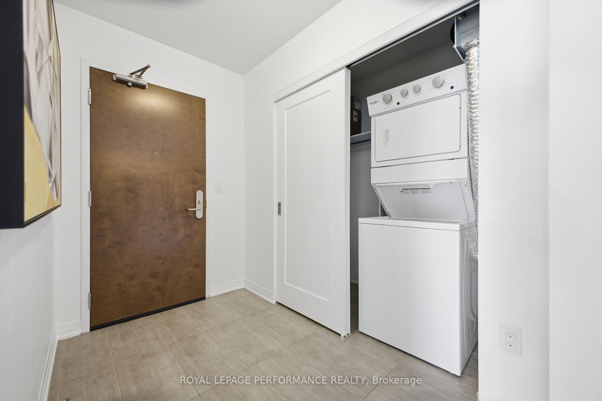 Additional image 3 of 3502-805 Carling Avenue, Ottawa, ON, K1S 5W9