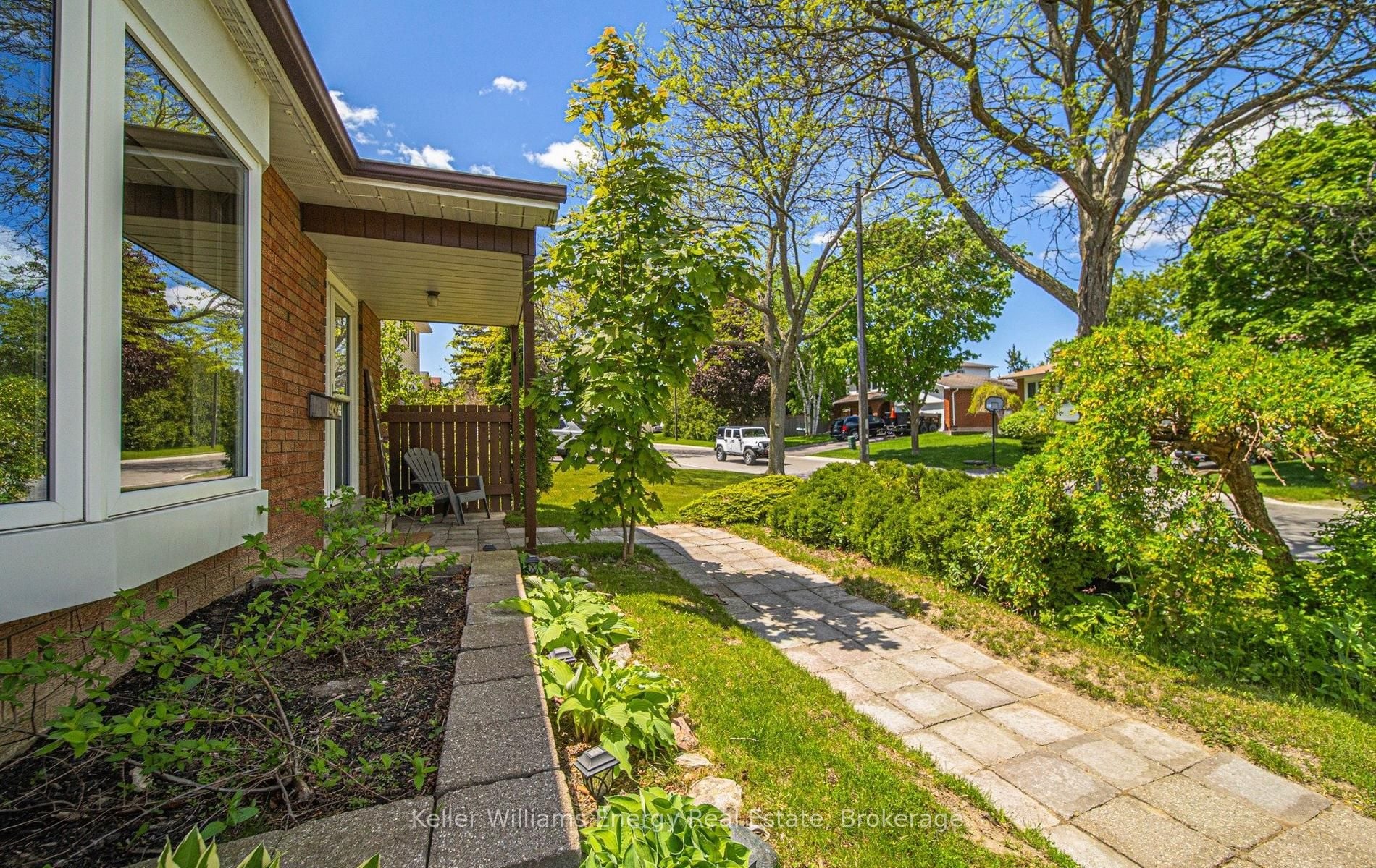 60 Habitant Crescent, Whitby, ON, L1P 1E2 photo 5