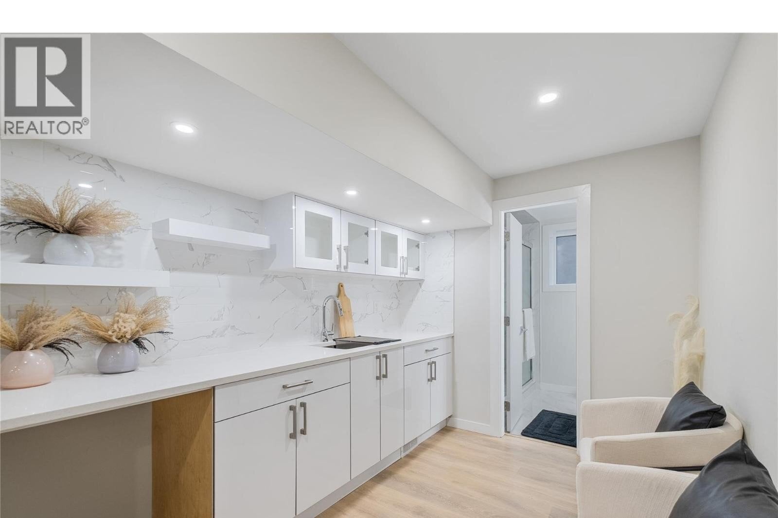 Additional image 8 of 1291 Mountainview Street, Kelowna, BC, V1Y4M9