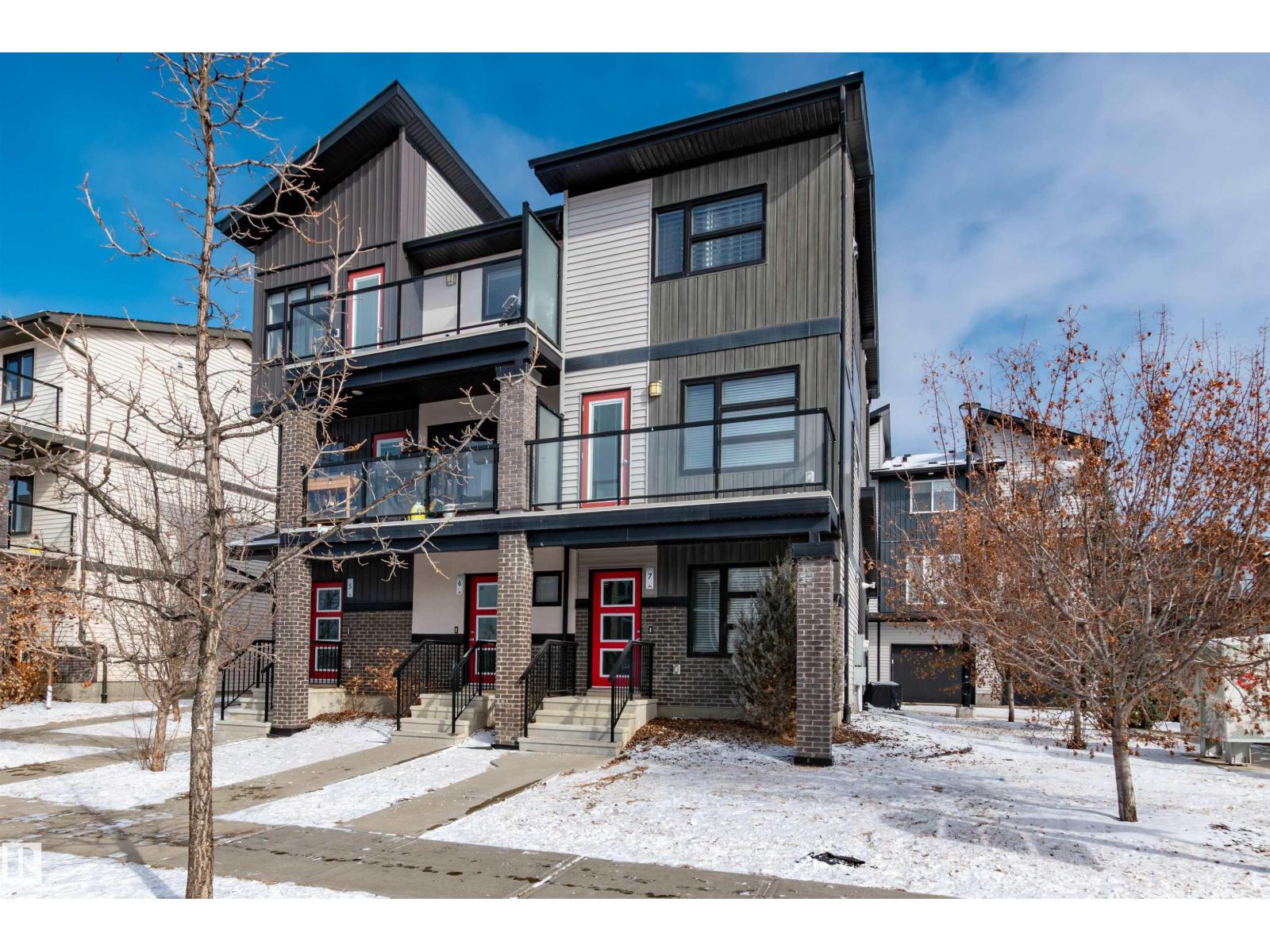 6-1203 163 Street SW, Edmonton, AB, T6W3X1