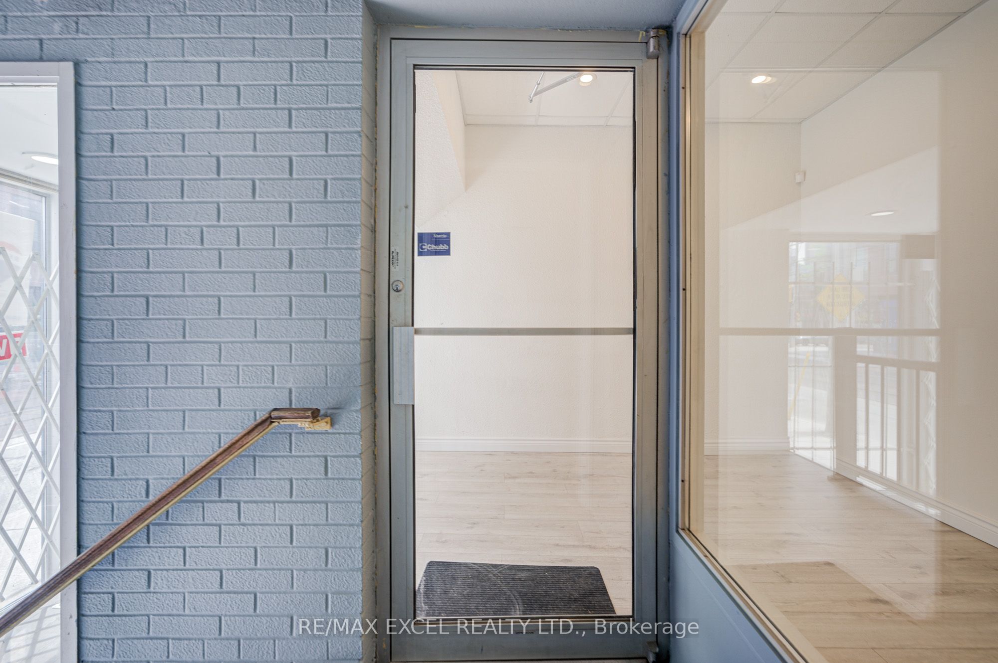 300 Gerrard Street E, Toronto, ON, M5A 3A1 photo 5
