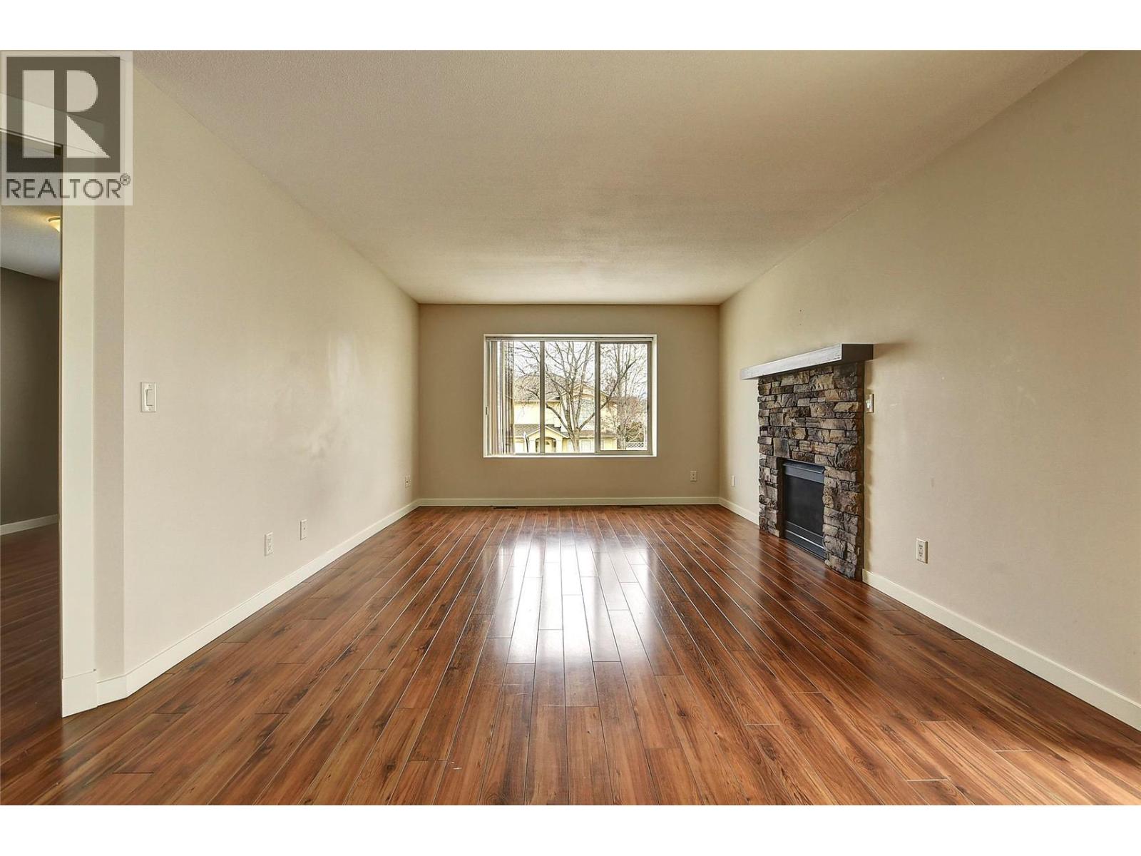 Additional image 3 of 369 Wallace Road, Kelowna, BC, V1X4T4