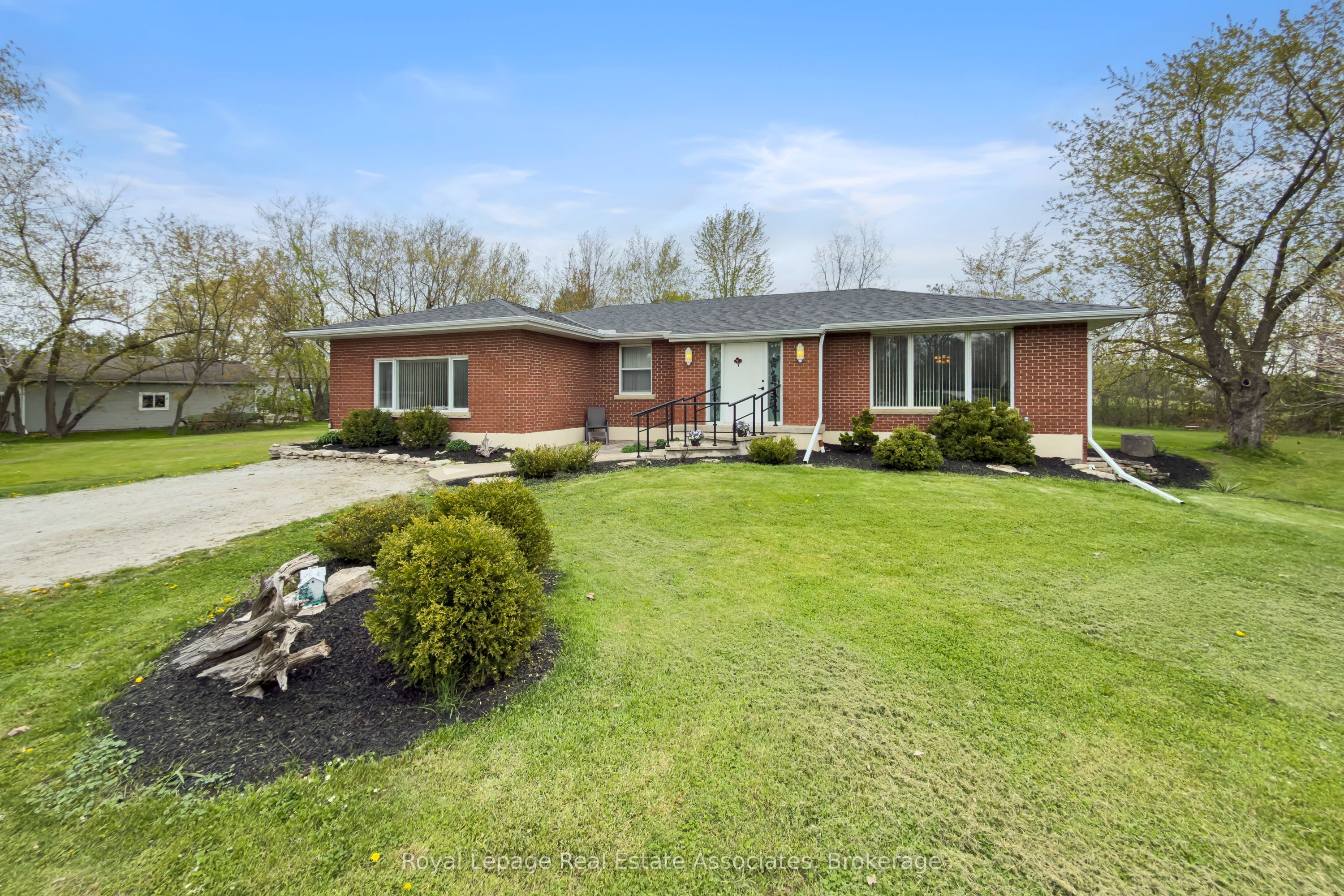 9225 Dublin Line, Halton Hills, ON, L9T 2X7 photo 4