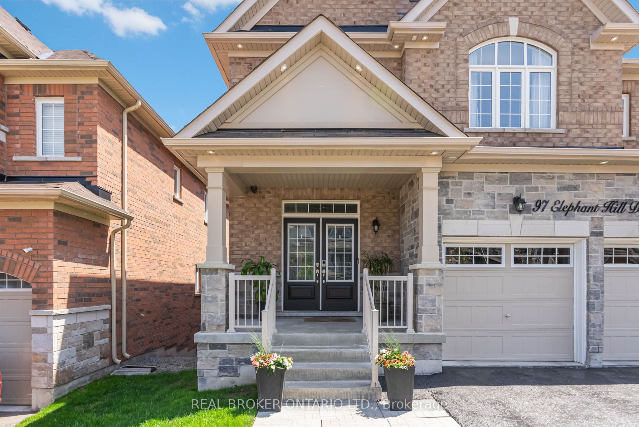 97 Elephant Hill Drive, Clarington, ON, L1C 0V8 photo 2