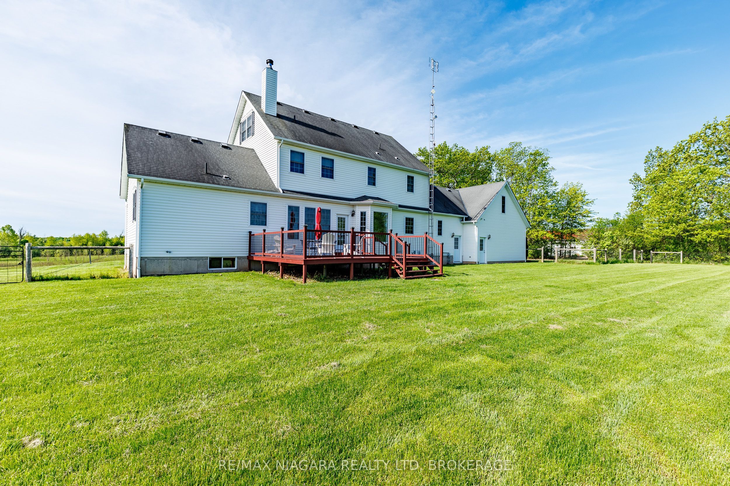 8001 Netherby Road, Niagara Falls, ON, L3B 5N7 photo 5