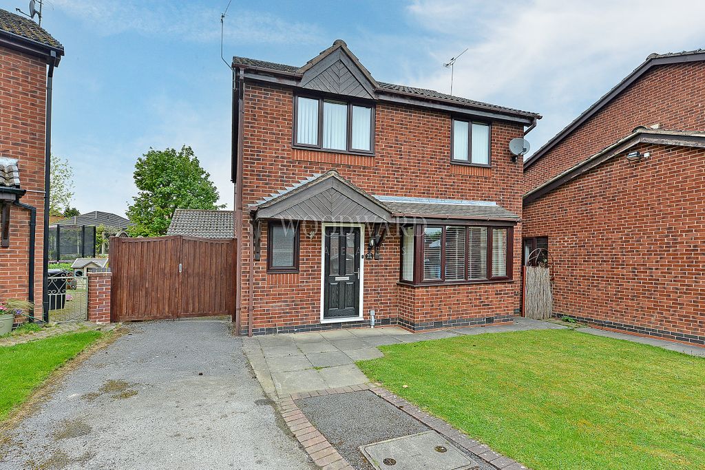 4 bed detached house for saleClumber Close, Ripley DE5