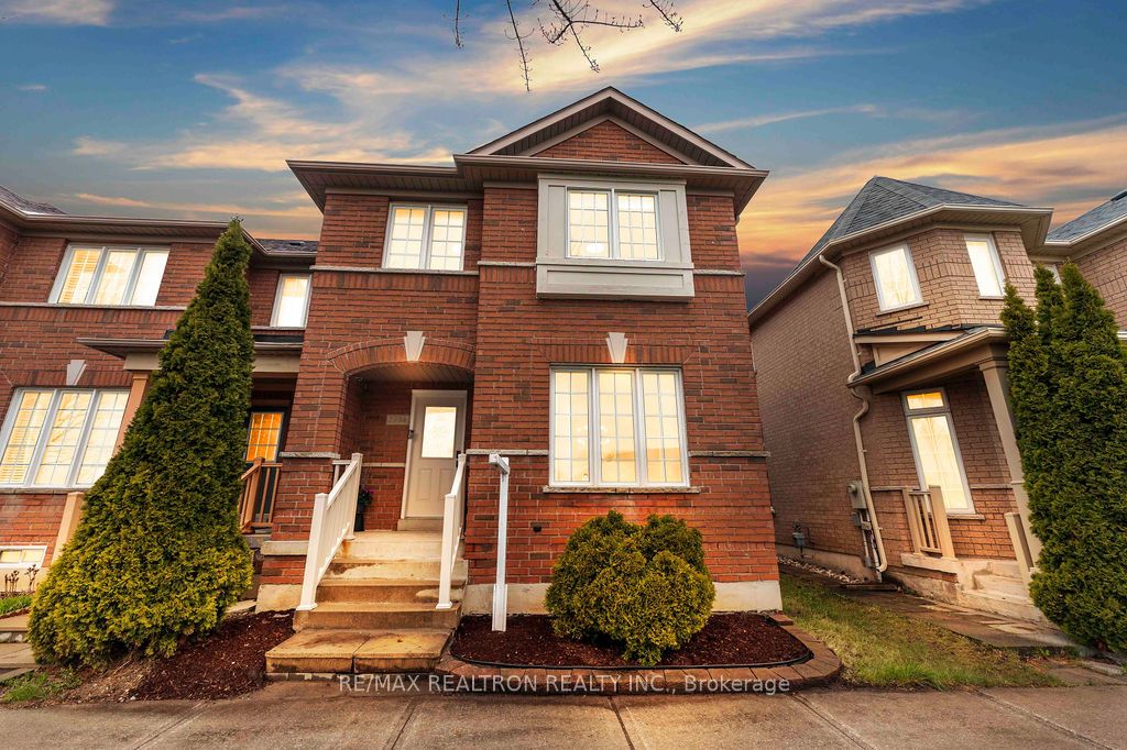 2334 Bur Oak Avenue, Markham, ON, L6E 1L6 photo 2