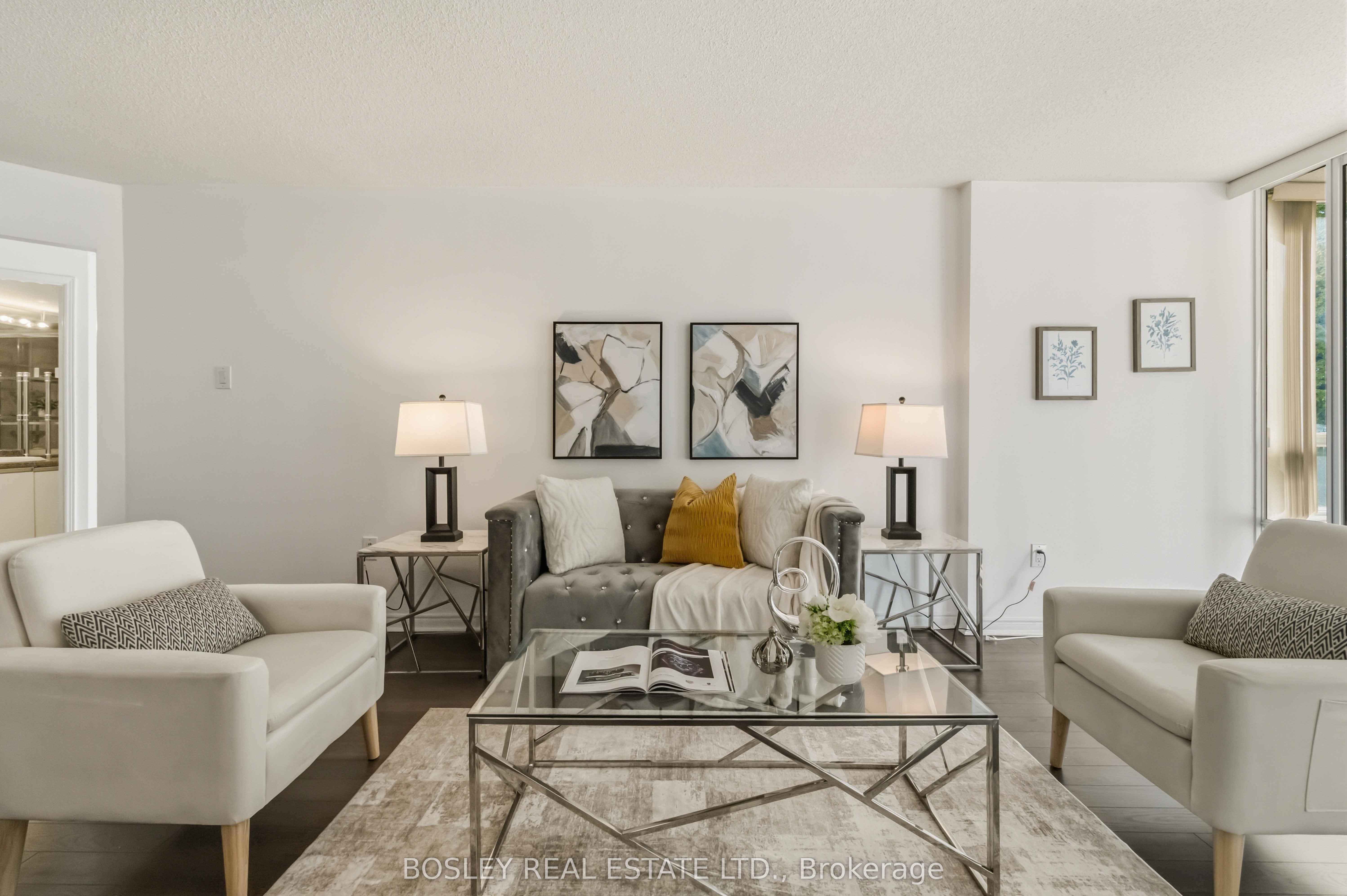 206-7250 Yonge Street, Vaughan, ON, L4J 7X1