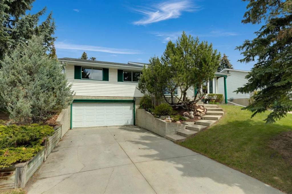 119 Dalhurst Way NW, Calgary, AB, T3A 1P1