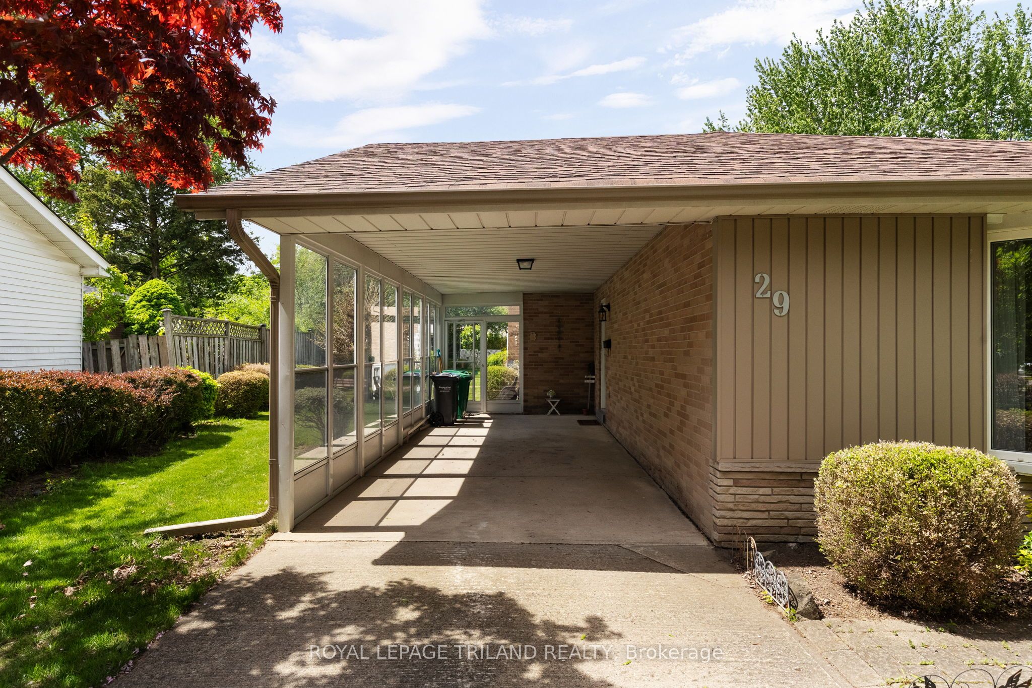 29 Ladore Drive, Brampton, ON, L6Y 1V4 photo 3