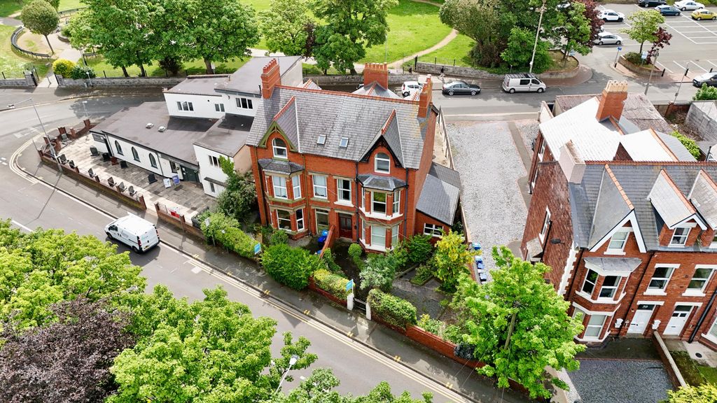 Additional image 26 of 5 bed town house for sale52 Brighton Road, Rhyl LL18