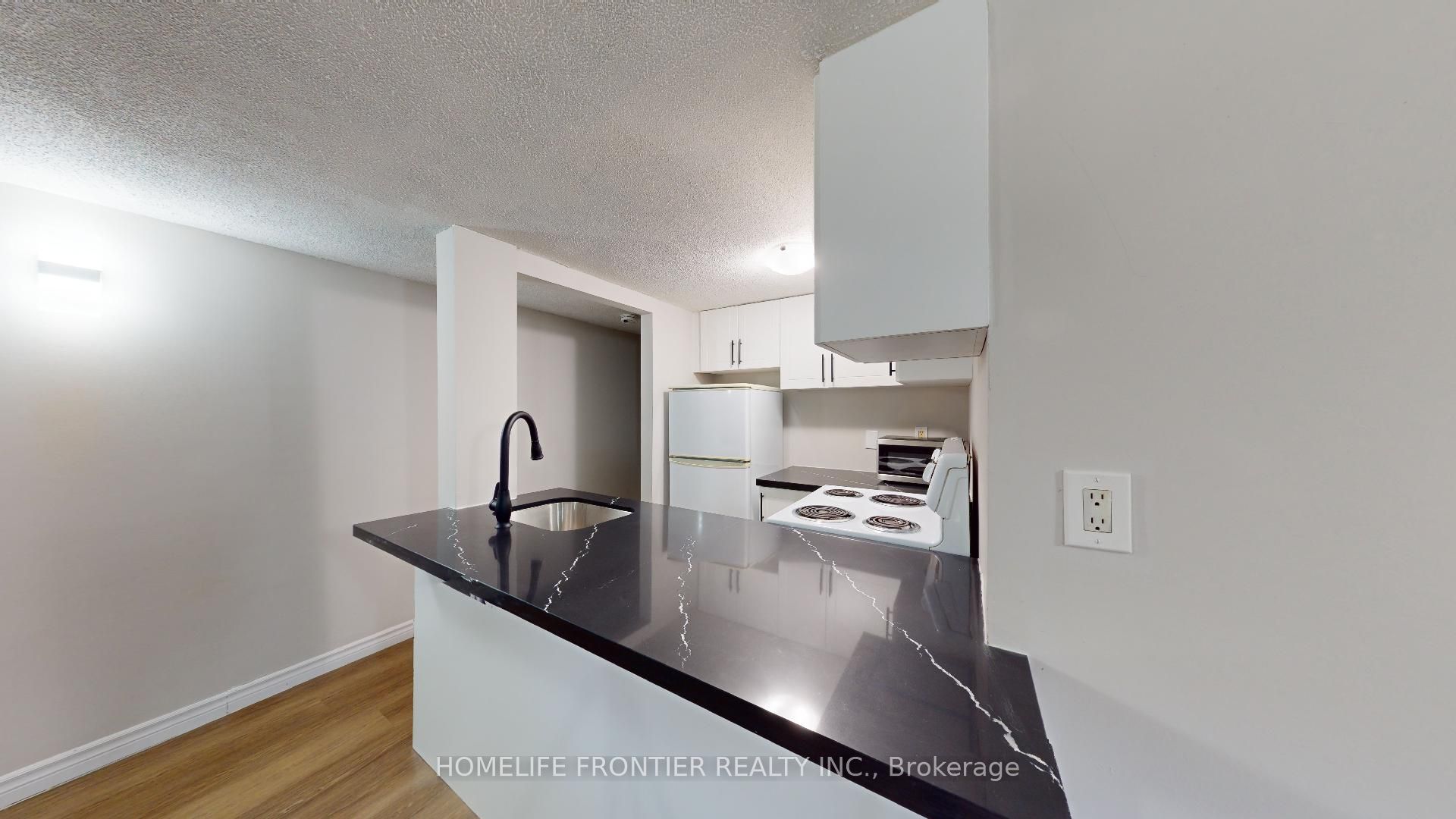 Additional image 6 of 3-79 Redwood Avenue, Toronto, ON, M4L 2S5