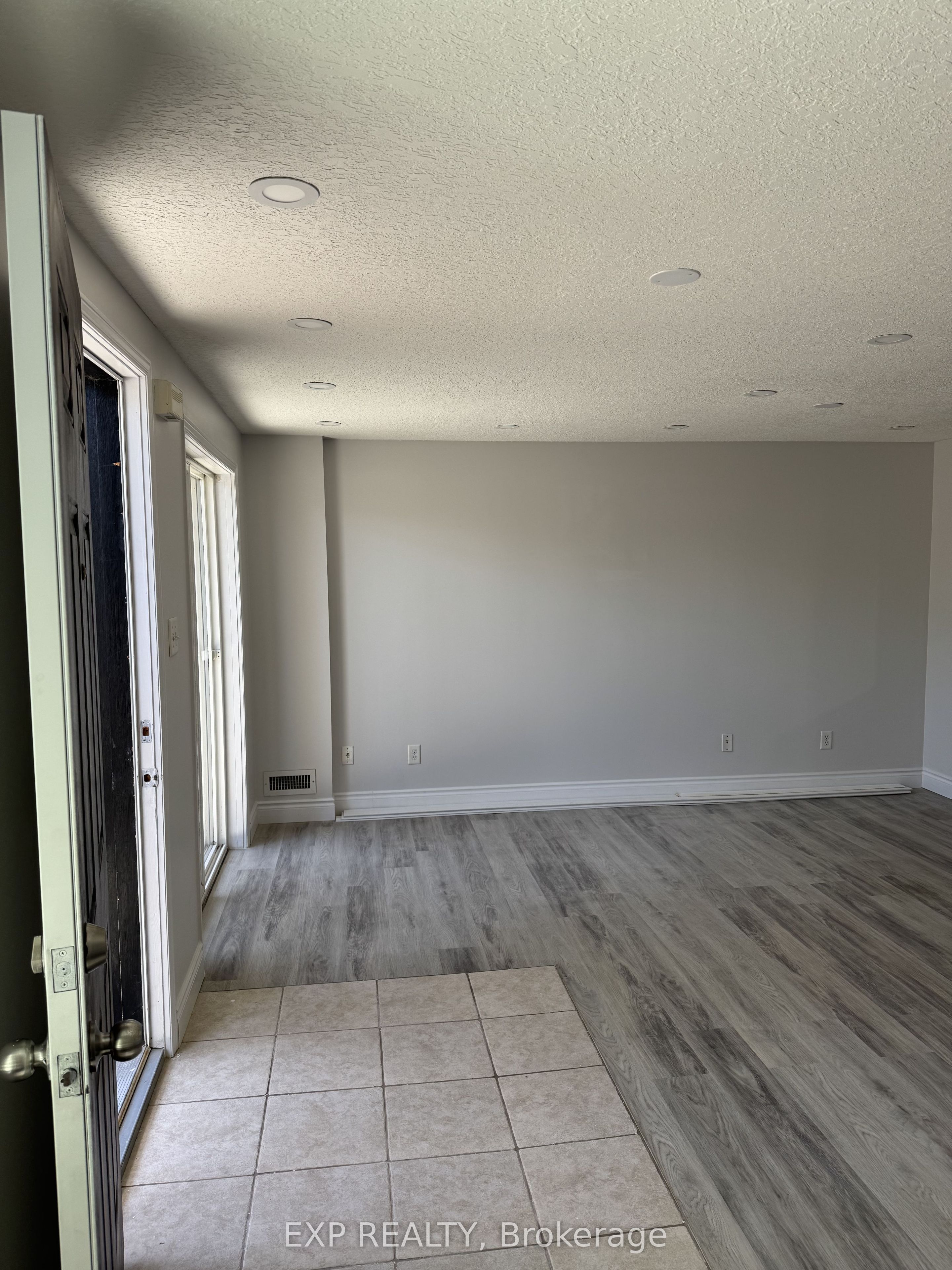 45 Cedar Hill Crescent, Kitchener, ON, N2E 0A2 photo 4