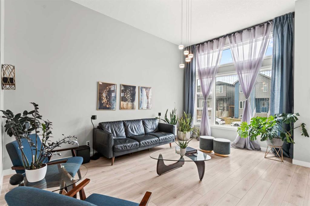 46 Corner Meadows Common NE, Calgary, AB, T3N 1K1 photo 5
