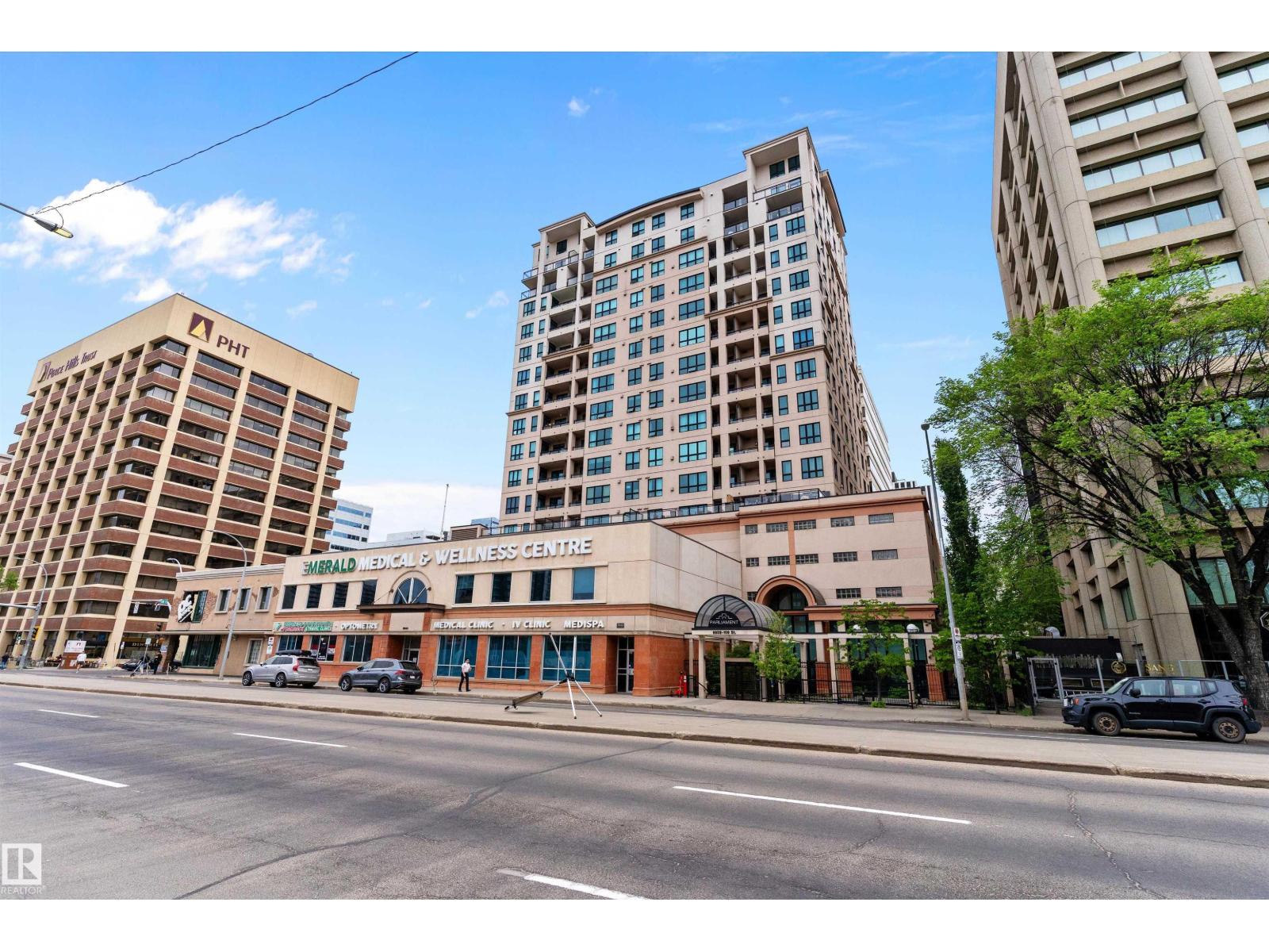 902-9939 109 Street NW, Edmonton, AB, T5K1H6