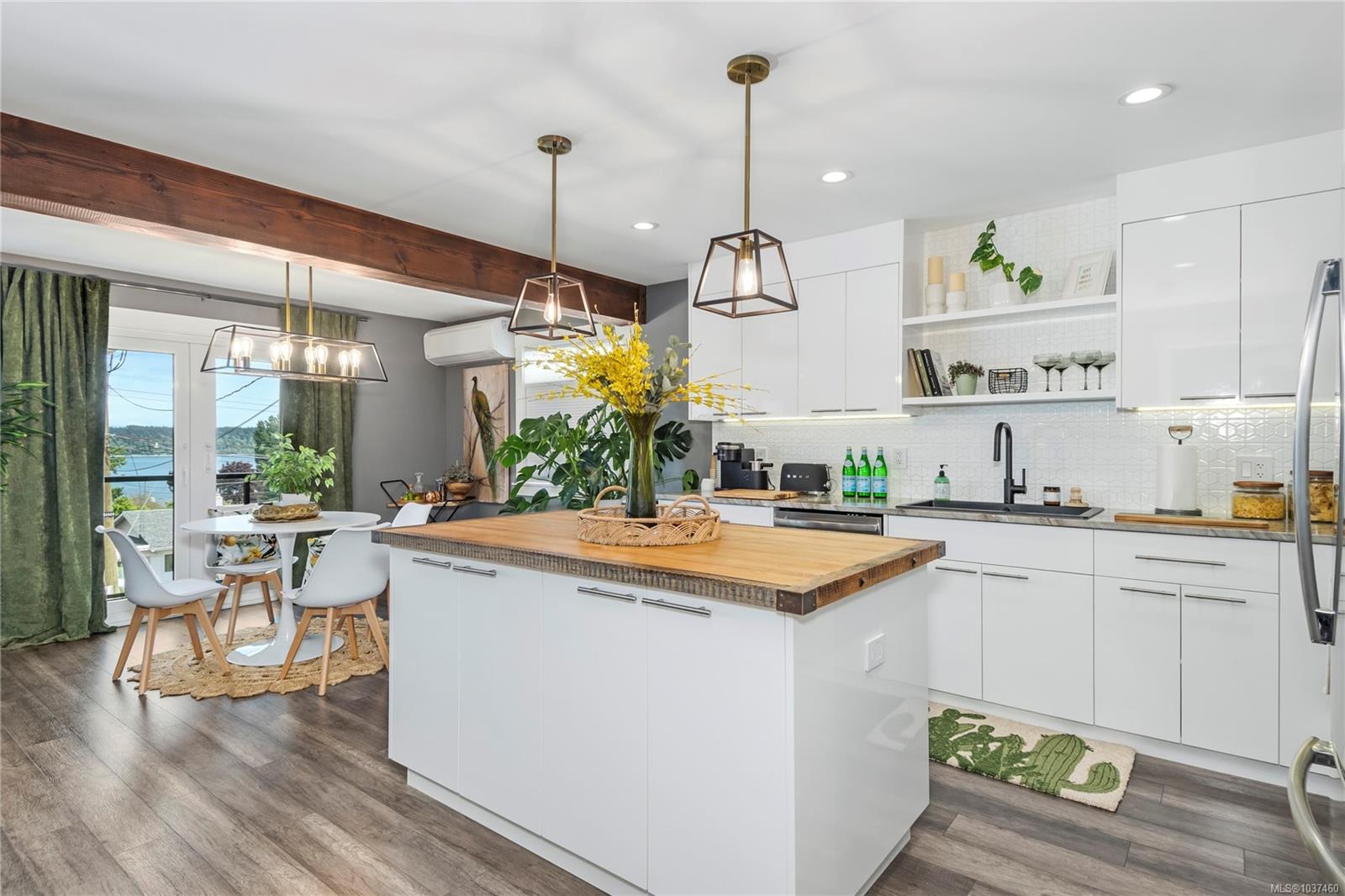 734 Birch Street, Campbell River, BC, V9W 2T4 photo 3