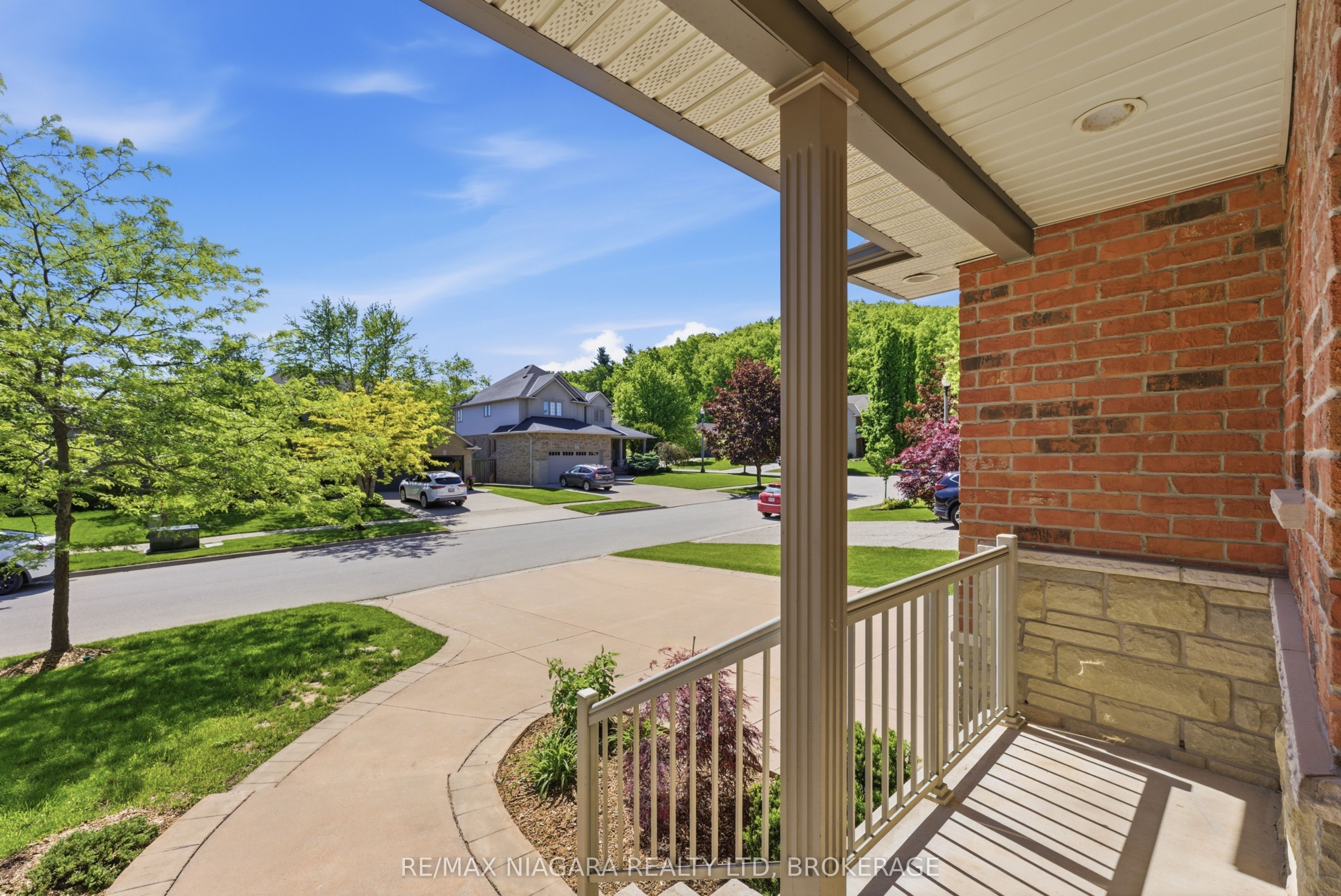 70 Terrace Drive, Grimsby, ON, L3M 1B5 photo 3