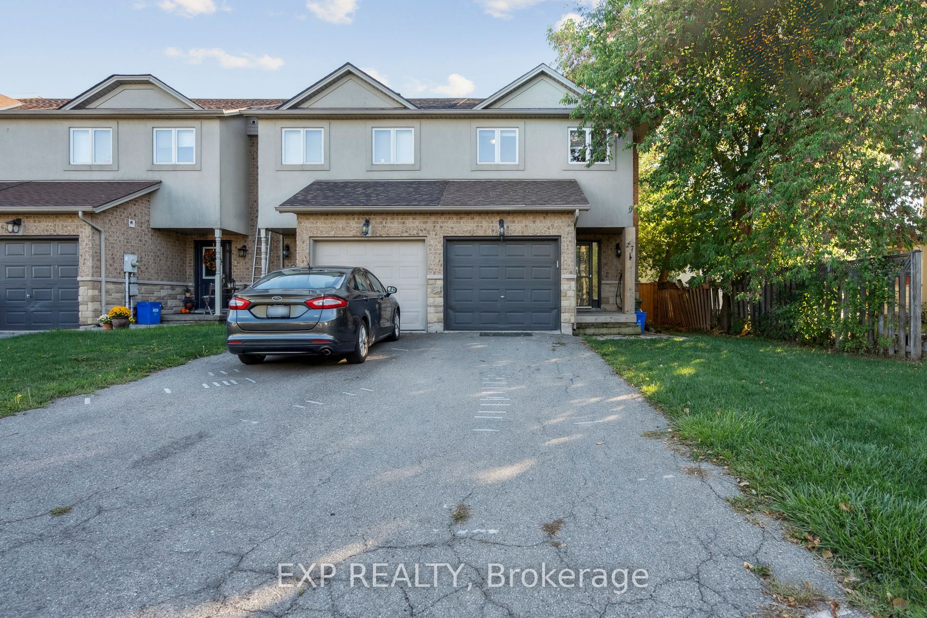 27 Pettit Street, Hamilton, ON, L8E 5V7