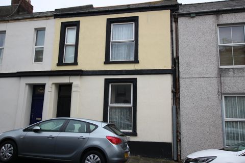 Clifton Street, Plymouth PL4