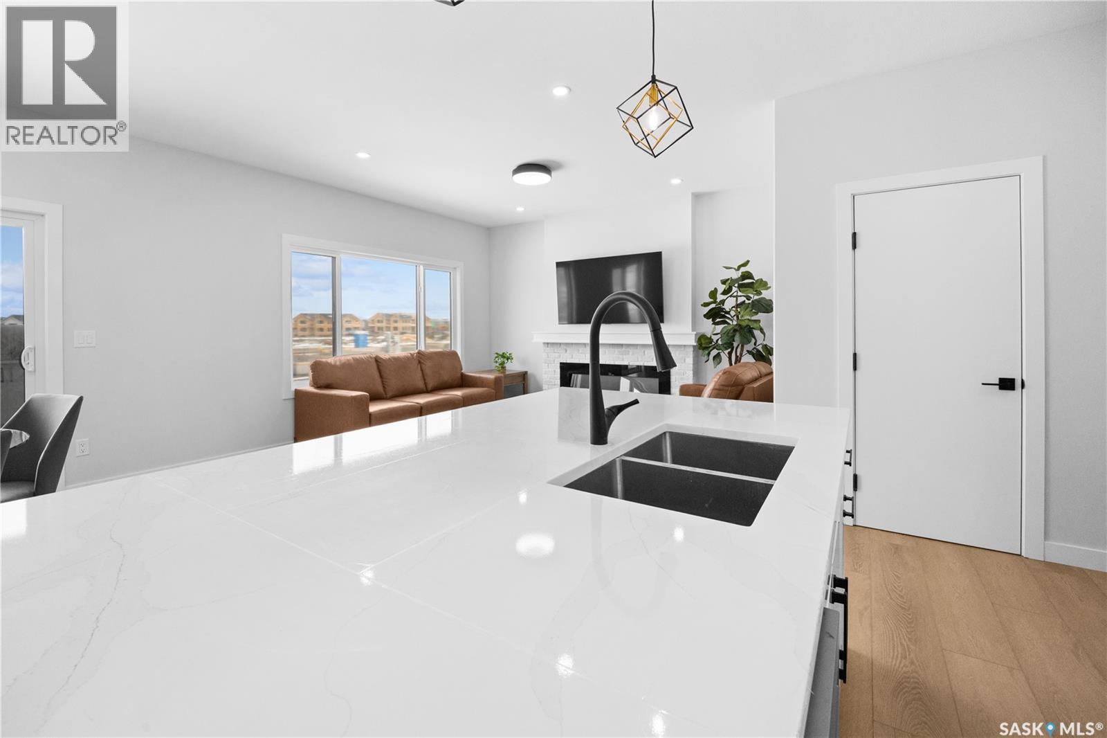 243 Leskiw Lane, Saskatoon, SK, S7V2A6 photo 5