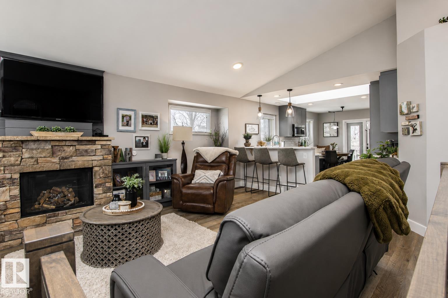 Additional image 4 of 160 Regency Drive, Sherwood Park, AB, T8A5R9