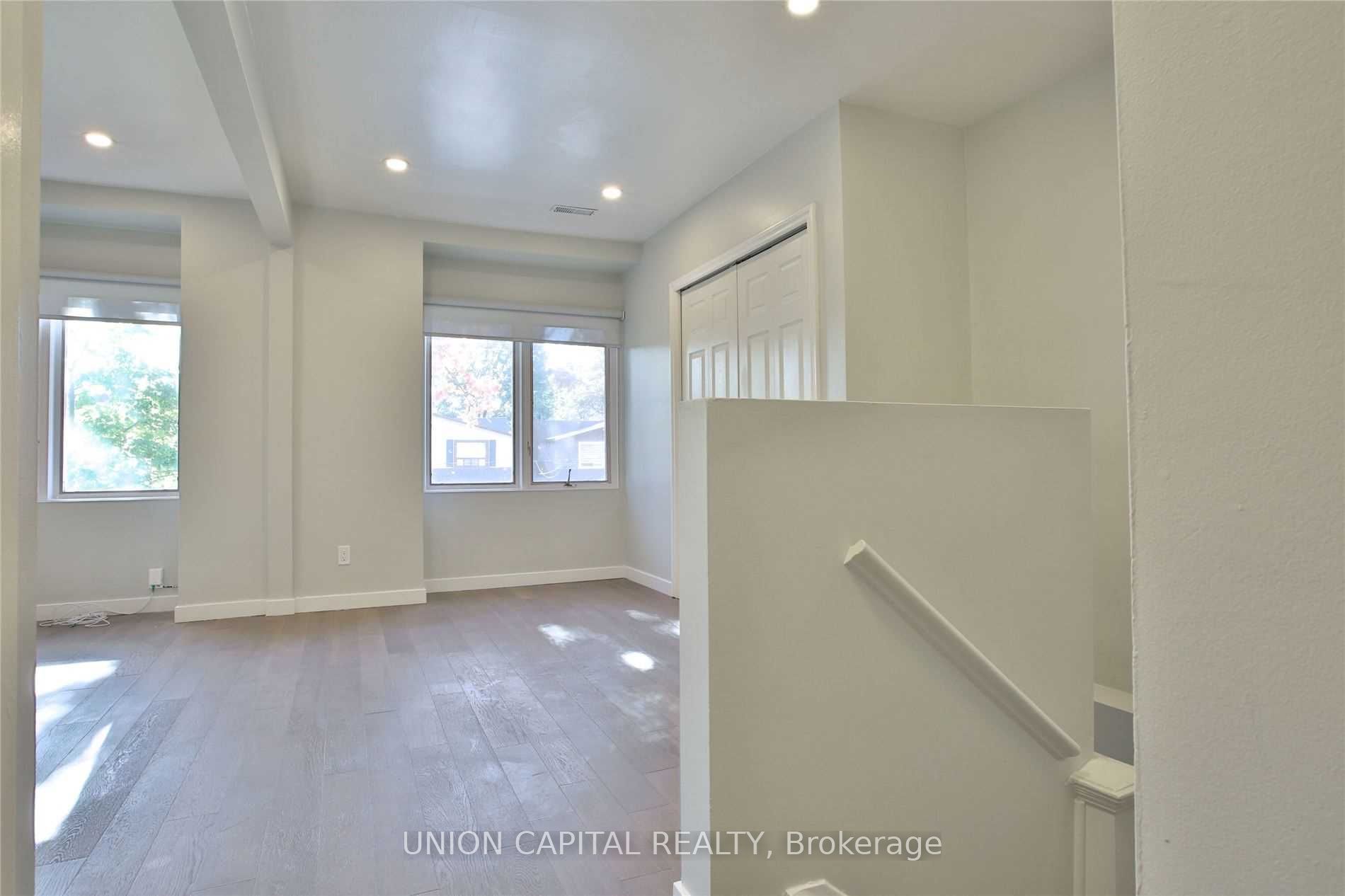 Upper-366 Balliol Street, Toronto, ON, M4S 1E2 photo 4