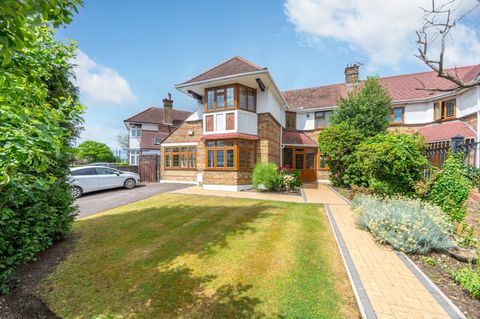 Mount Drive, Wembley Park, Wembley HA9