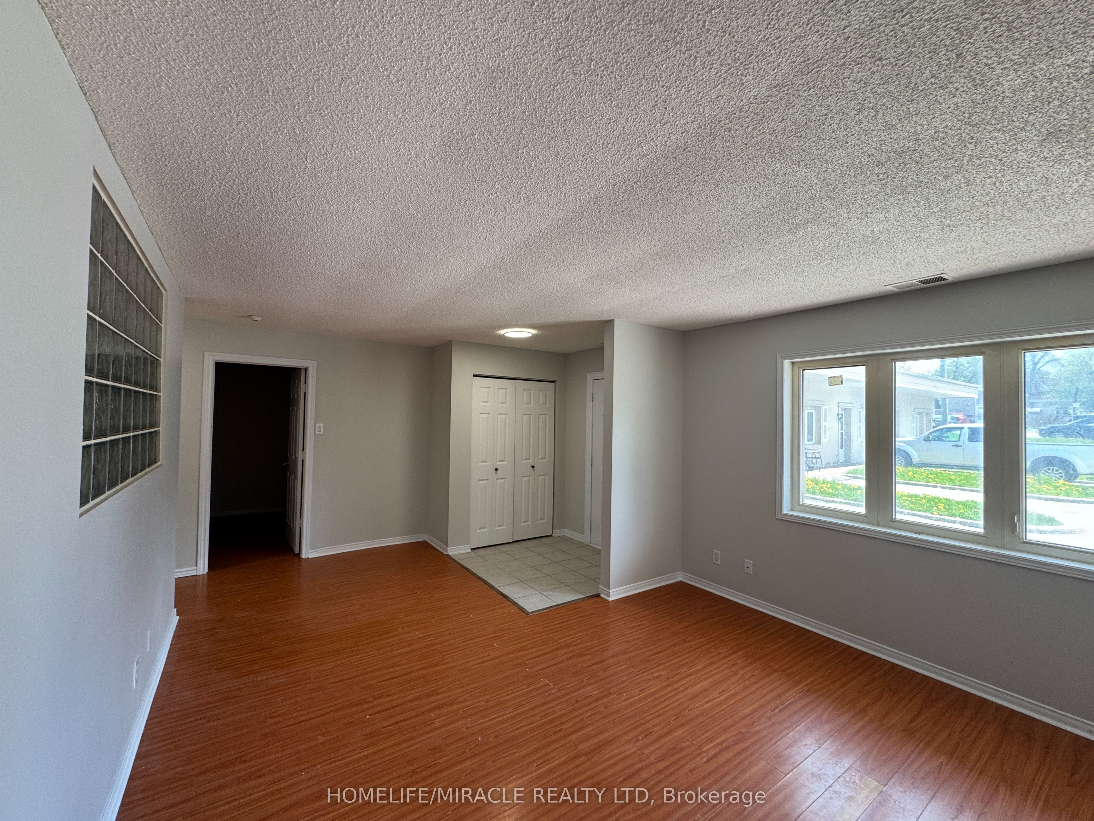 3-565 Kennedy Road, Toronto, ON, M1K 2B2 photo 2