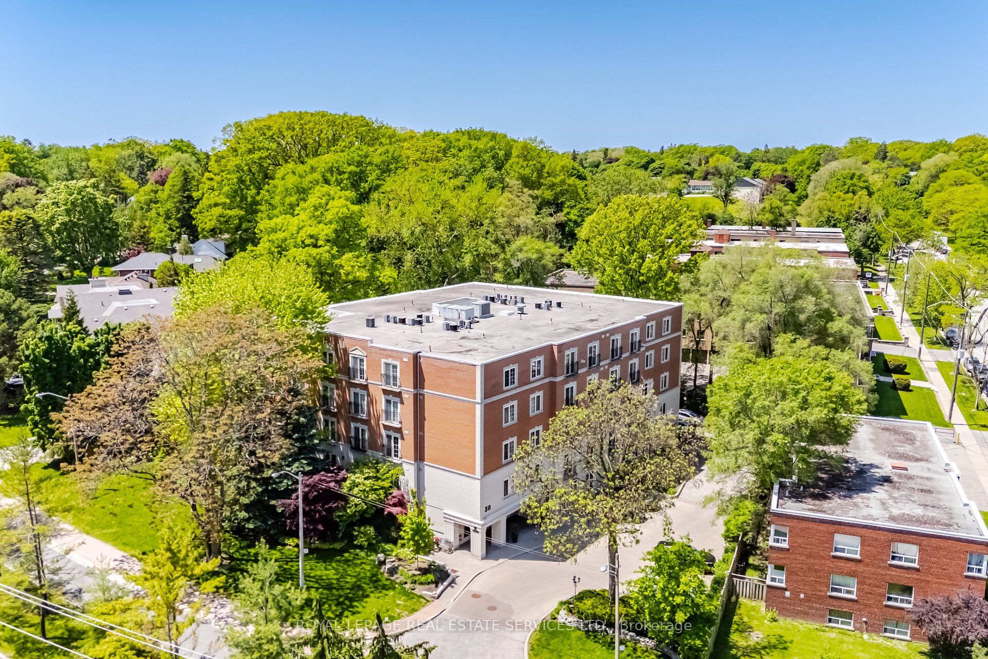 PH403-30 Anglesey Boulevard, Toronto, ON, M9A 3B5