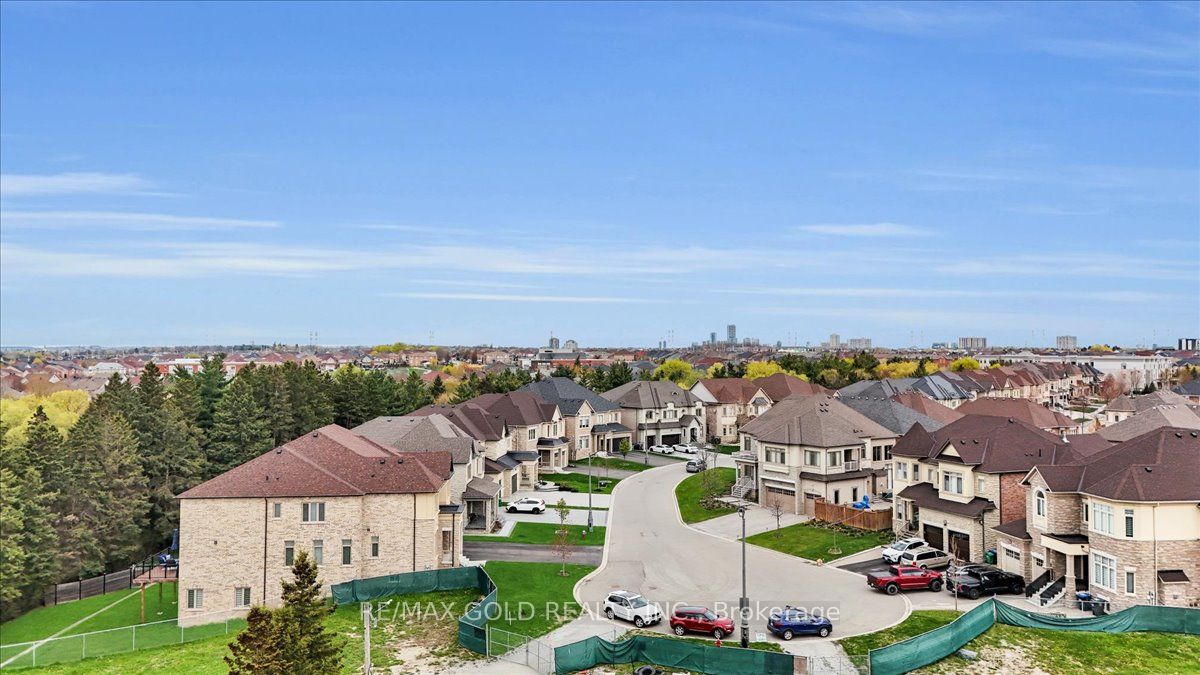 Additional image 2 of 6628 Rothschild Trail W, Mississauga, ON, L5W 0A6