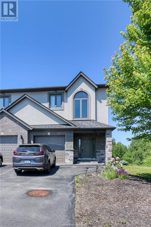 35 Birmingham Drive, Sudbury, ON, P3B4A5 photo 2
