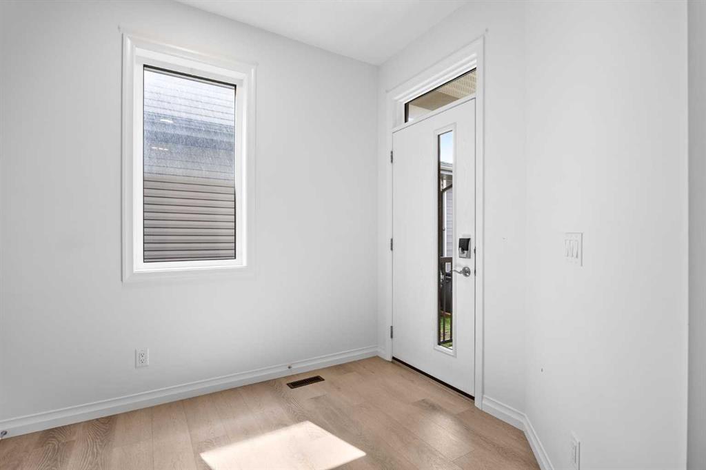 224 Precedence Hill, Cochrane, AB, T4C 2J2 photo 3