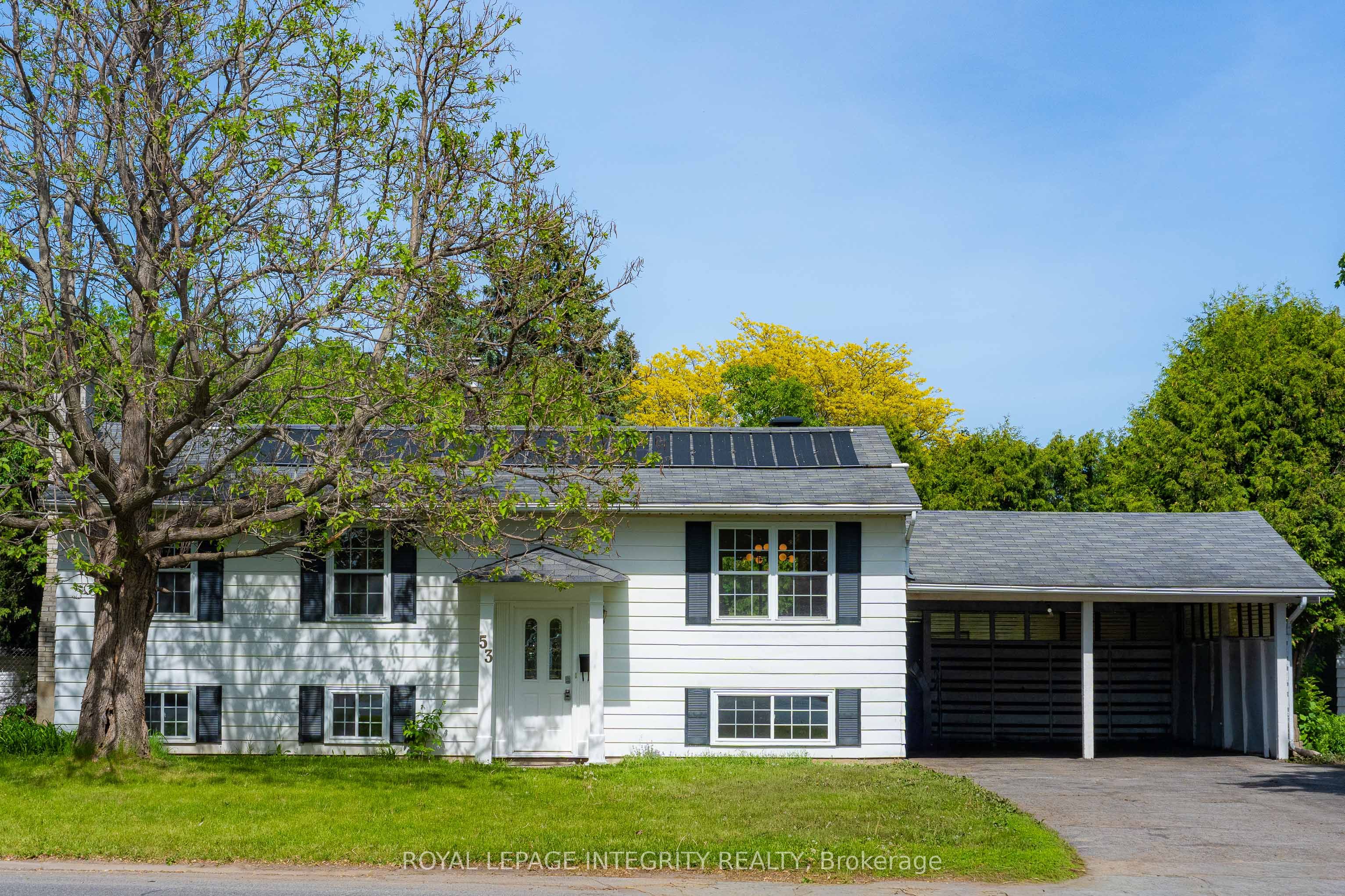 53 Overlake Drive, Ottawa, ON, K2E 5V4
